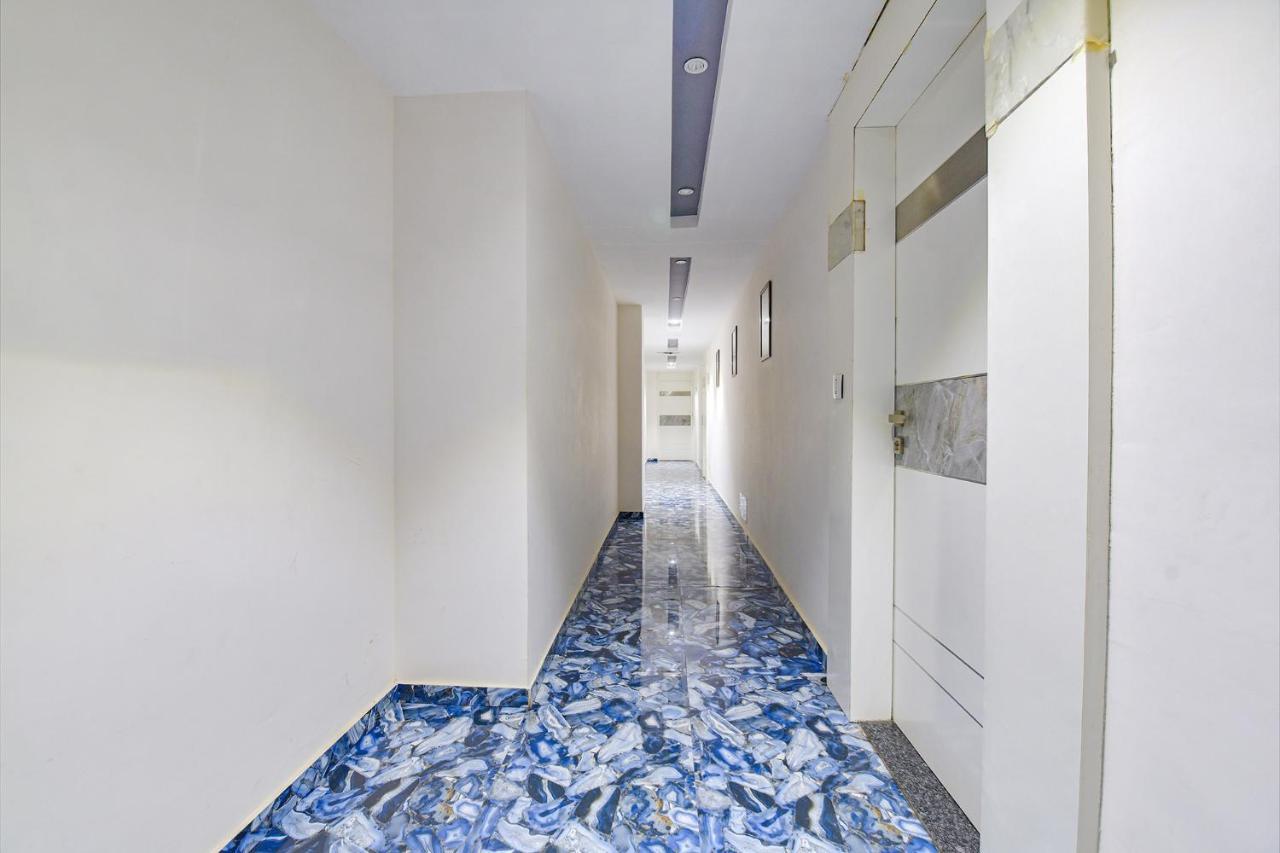 Hotel Legrand.Inn Ахмедабад Екстериор снимка